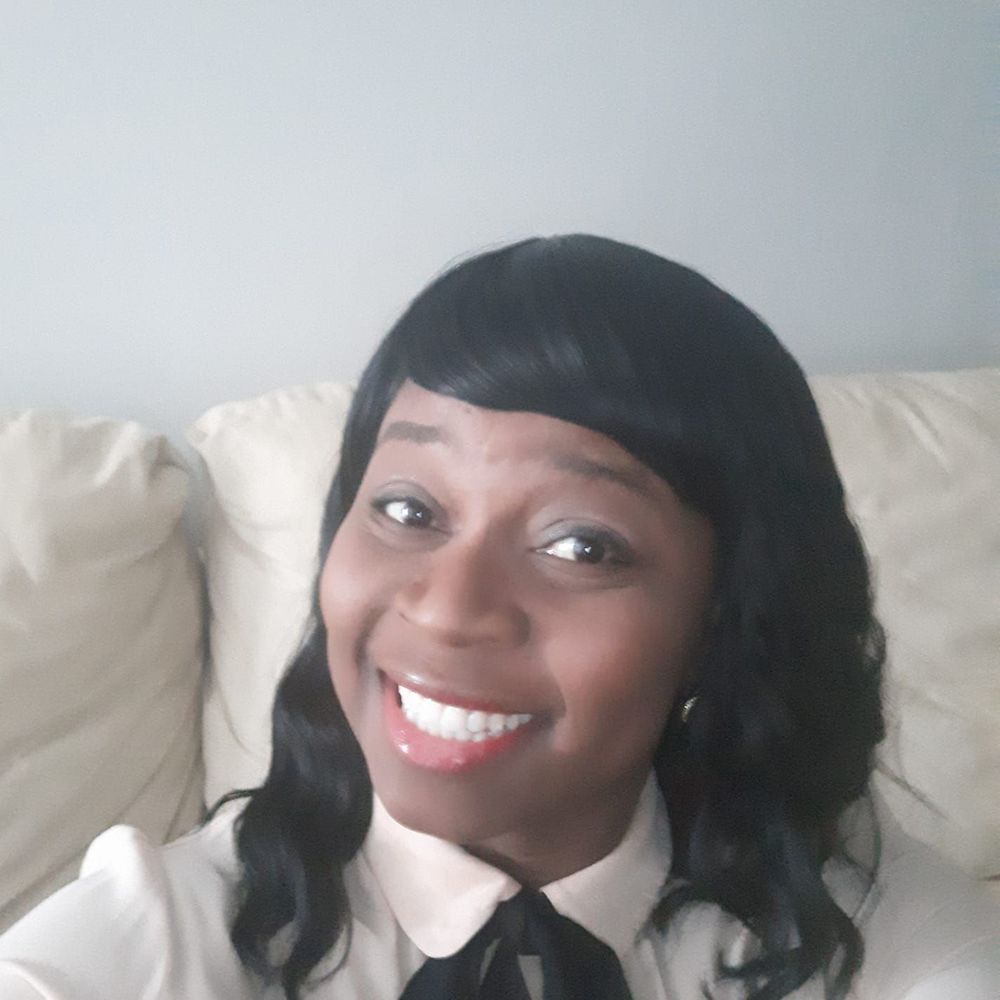 Meet your Posher, Renee